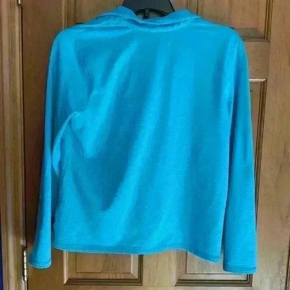 Izod women’s pullover - Picture 4 of 5